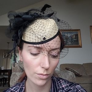 Vintage pillbox hat